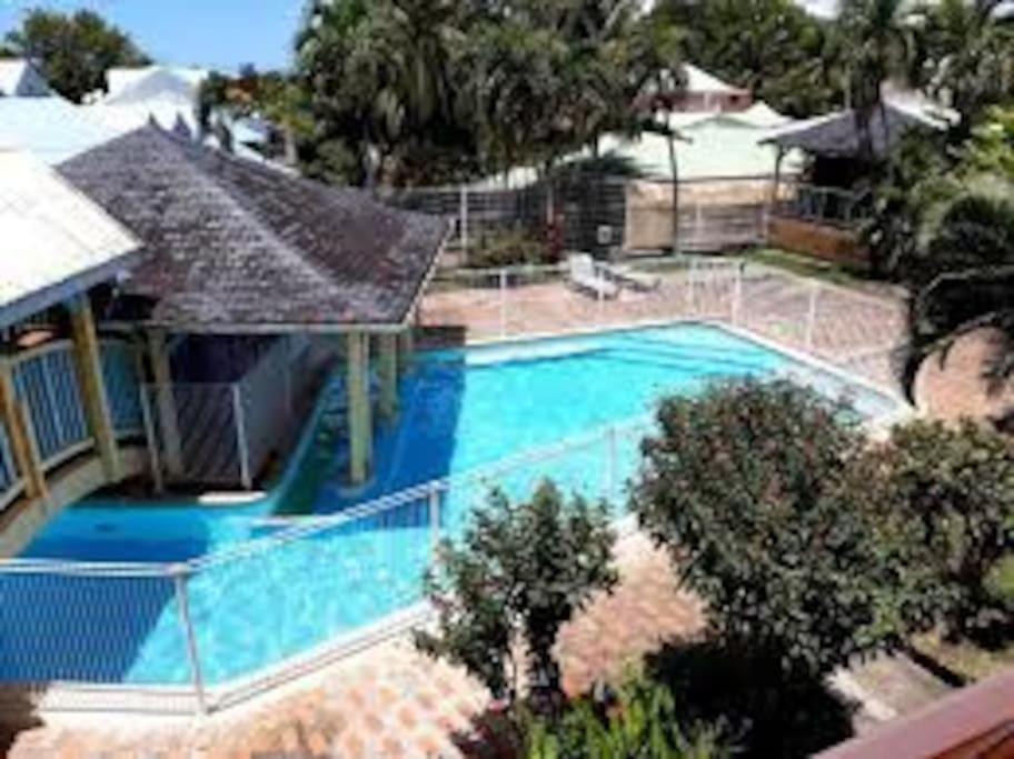 Appartement Ker-Eol Residence Canouan Sainte-Anne Avec Piscine Exterior photo